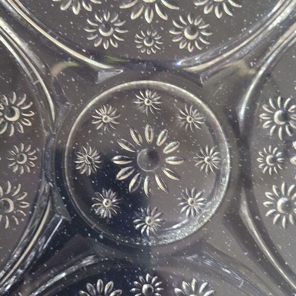 Vintage 1950s 1960s Pressed Patterned Glass Dishes Starburst Floral Fruit Styles - Picture 8 of 10